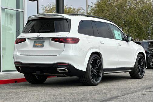 2025 Mercedes-Benz GLS 580 4MATIC