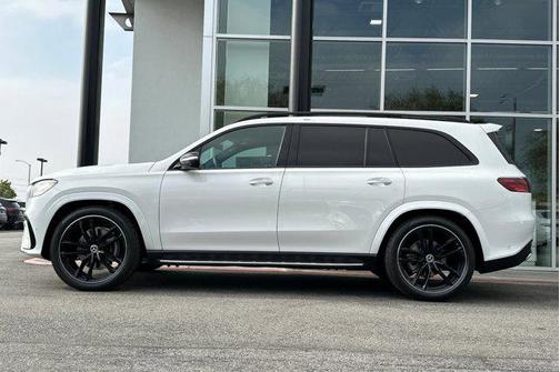 2025 Mercedes-Benz GLS 580 4MATIC