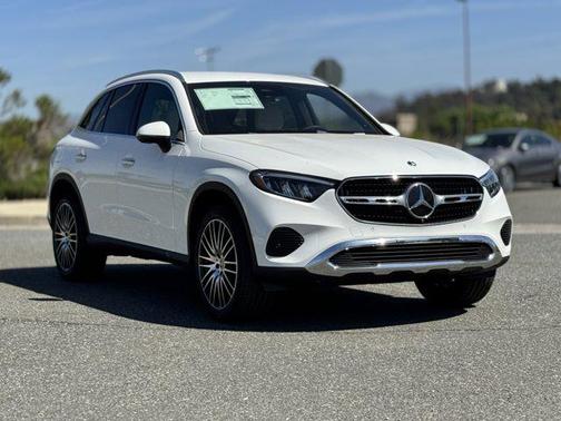 2025 Mercedes-Benz GLC 300 Base