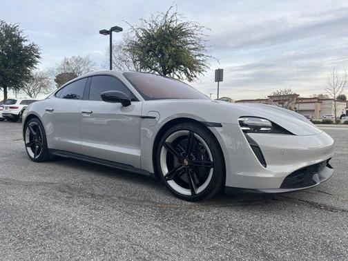 2024 Porsche Taycan Turbo