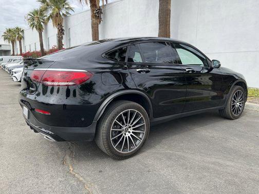 2022 Mercedes-Benz GLC 300 4MATIC Coupe