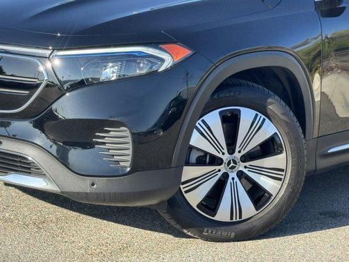 2023 Mercedes-Benz EQB 300 4MATIC