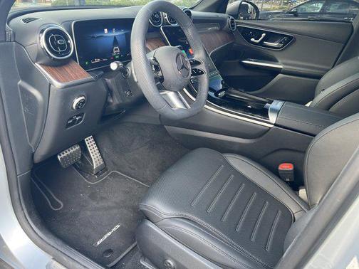 2025 Mercedes-Benz GLC 350e Base