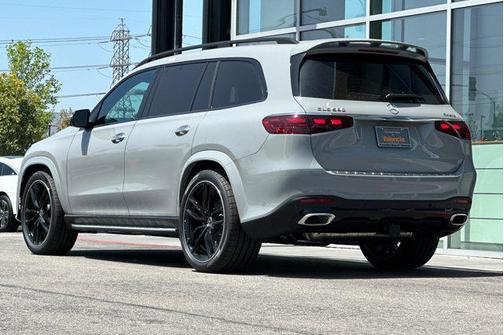 2025 Mercedes-Benz GLS 580 4MATIC