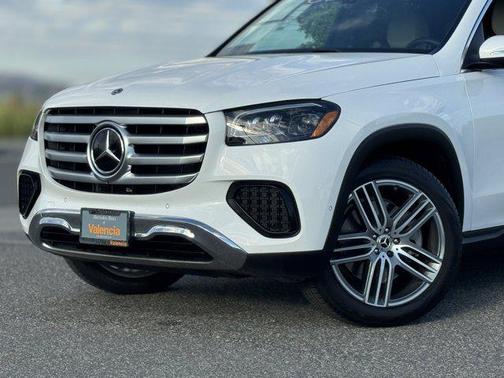 2025 Mercedes-Benz GLS 450 4MATIC