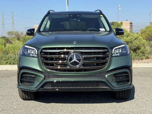 2026 Mercedes-Benz GLS 450 4MATIC