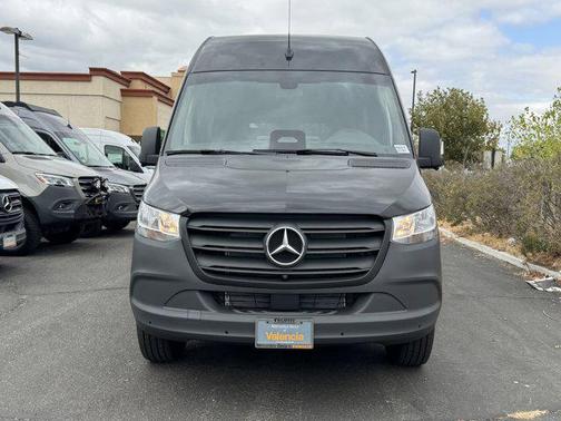 2025 Mercedes-Benz Sprinter 2500 Standard Roof