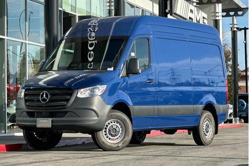 2025 Mercedes-Benz Sprinter 2500 Standard Roof