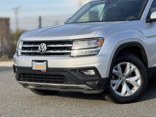 2018 Volkswagen Atlas 3.6L SE w/Technology