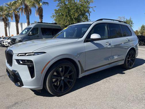 2024 BMW X7 xDrive40i
