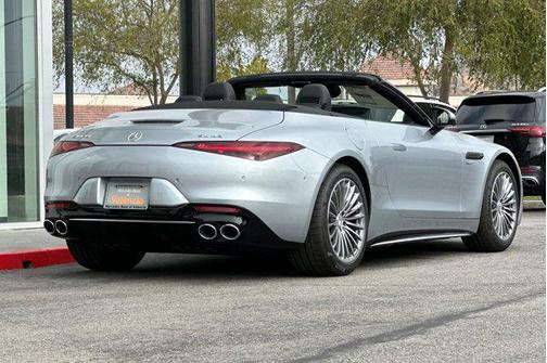 2025 Mercedes-Benz AMG SL 43 Base