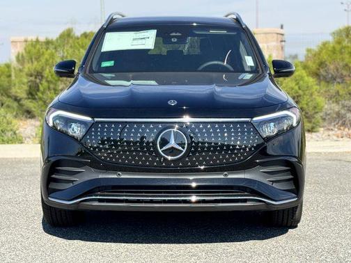 2025 Mercedes-Benz EQB 300 4MATIC