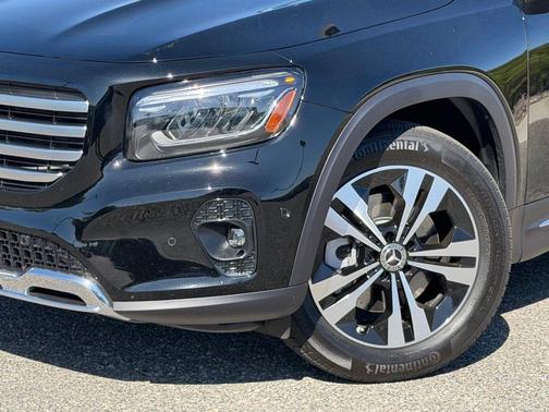 Night Black 2026 Mercedes-Benz GLB 250 Base