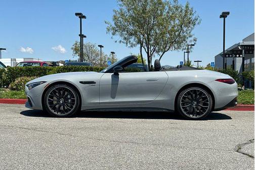2025 Mercedes-Benz AMG SL 43 Base