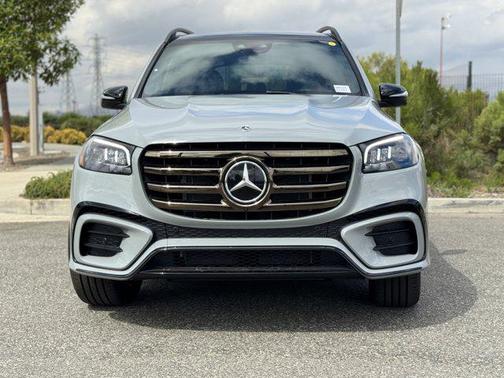 2026 Mercedes-Benz GLS 580 4MATIC