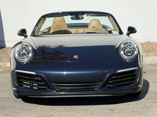 2017 Porsche 911 Carrera