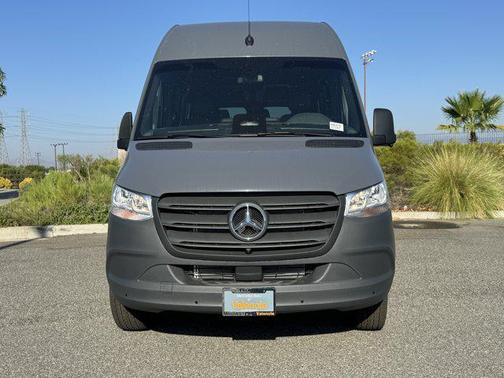 2025 Mercedes-Benz Sprinter 2500 High Roof