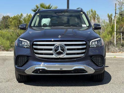 2026 Mercedes-Benz GLS 450 4MATIC