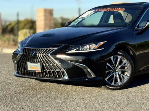 2024 Lexus ES 350 Base