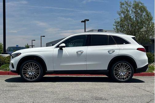 2025 Mercedes-Benz GLC 300 Base