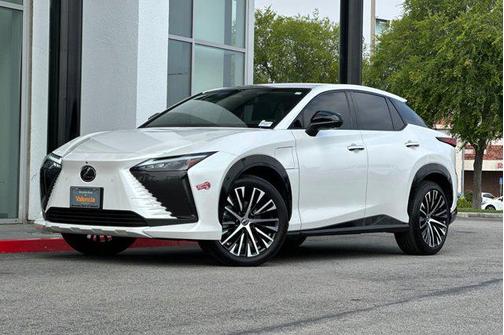 2023 Lexus RZ 450e Luxury