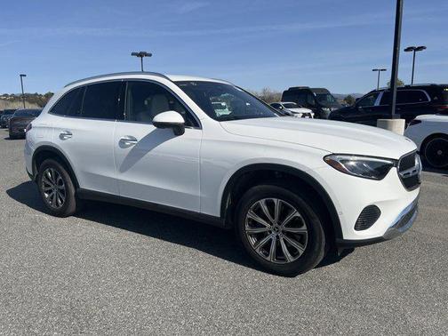 2024 Mercedes-Benz GLC 300 Base