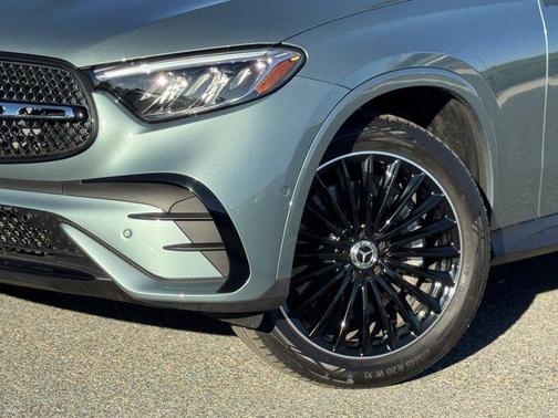 2025 Mercedes-Benz GLC 300 4MATIC Coupe