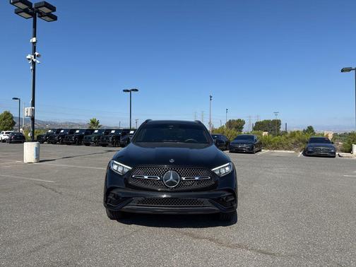 Black 2024 Mercedes-Benz GLC 300 4MATIC
