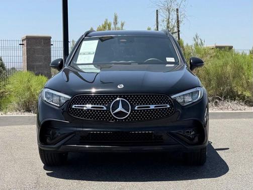 Black 2024 Mercedes-Benz GLC 300 4MATIC
