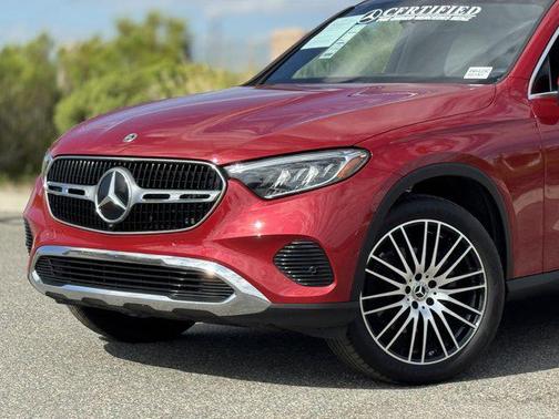 2025 Mercedes-Benz GLC 300 4MATIC