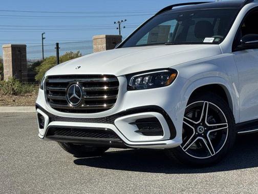 2025 Mercedes-Benz GLS 450 4MATIC