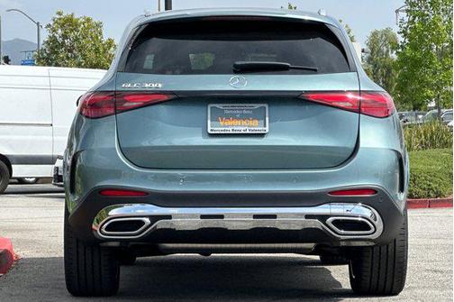 2025 Mercedes-Benz GLC 300 Base
