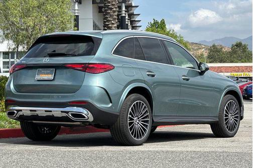 2025 Mercedes-Benz GLC 300 Base