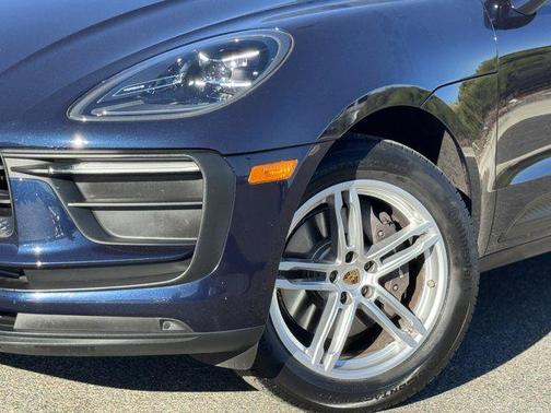2023 Porsche Macan T