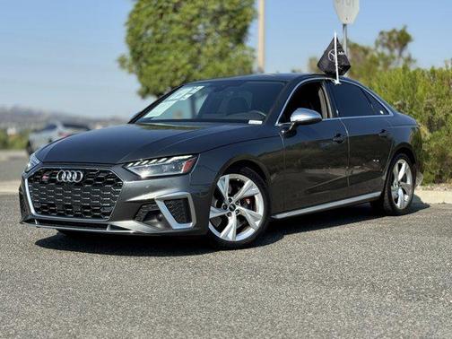 2022 Audi S4 Premium TFSI quattro Tiptronic