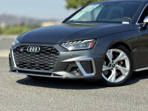 2022 Audi S4 Premium TFSI quattro Tiptronic