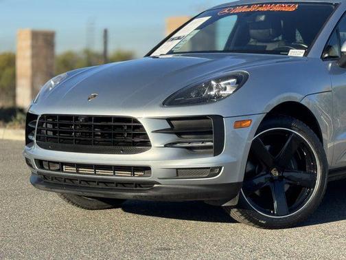 2020 Porsche Macan AWD