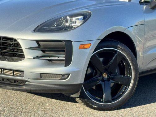 2020 Porsche Macan AWD