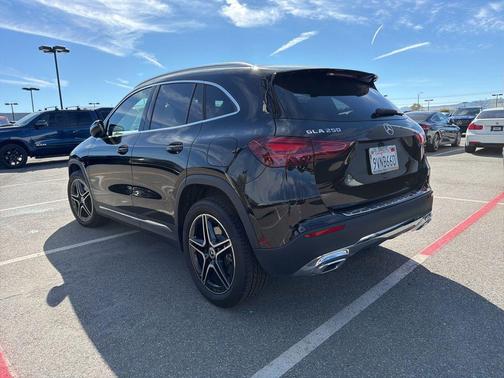 2026 Mercedes-Benz GLA 250 4MATIC