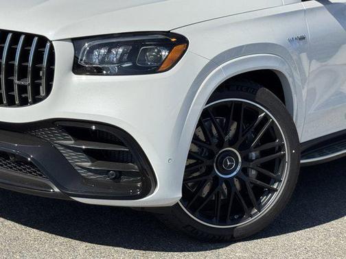 2026 Mercedes-Benz AMG GLS 63 Base