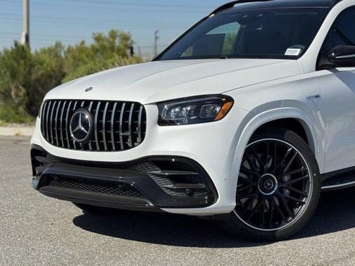 2026 Mercedes-Benz AMG GLS 63 Base