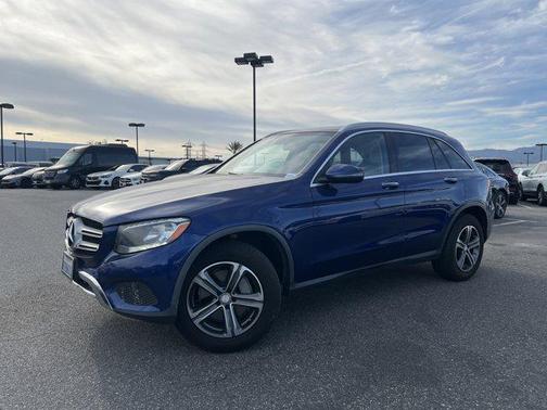 2017 Mercedes-Benz GLC 300 Base