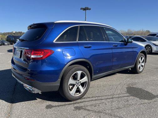 2017 Mercedes-Benz GLC 300 Base