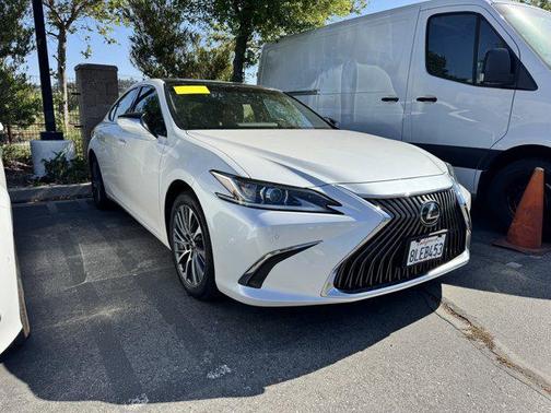 2019 Lexus ES 350 Base