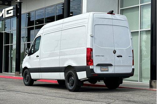 2025 Mercedes-Benz Sprinter 2500 Standard Roof