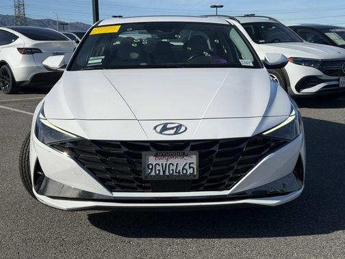 2023 Hyundai ELANTRA HEV Limited