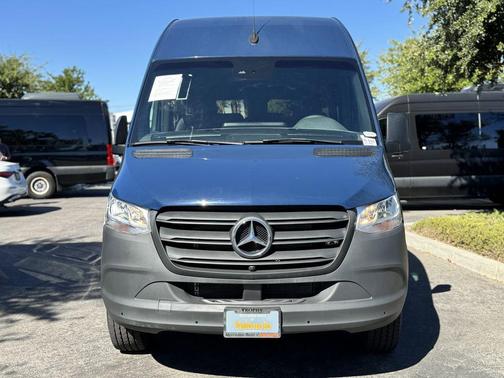 2023 Mercedes-Benz Sprinter 2500 Standard Roof