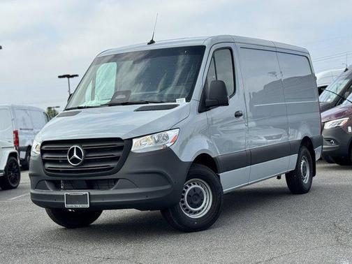 2025 Mercedes-Benz Sprinter 2500 Standard Roof