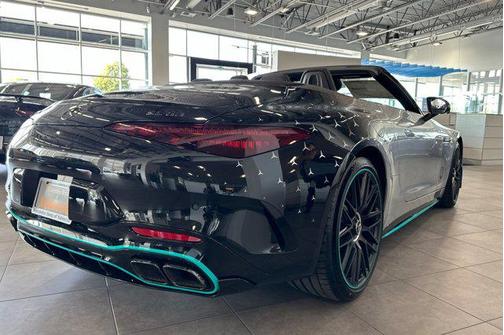 2024 Mercedes-Benz AMG SL 63 Base