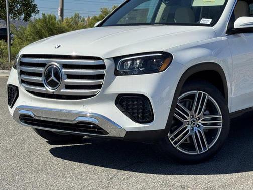 2025 Mercedes-Benz GLS 450 4MATIC